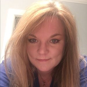 Meet your Posher, Pamela